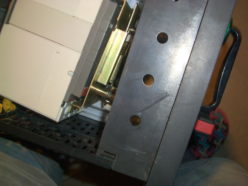 塑壳开关安装工艺